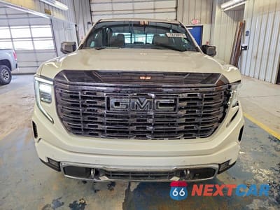 Piąte zdjęcie samochodu w środku: 2022 GMC SIERRA K1500 DENALI ULTIMATE VIN:1GTUUHET1NZ613755 - miniatura