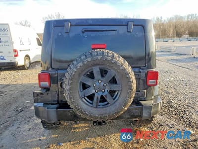 Zdjęcie 6 z 13 samochodu: 2016 JEEP WRANGLER UNLIMITED SAHARA VIN:1C4HJWEG0GL244183 - miniatura
