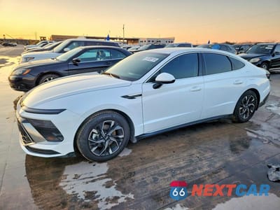 2025 HYUNDAI SONATA SEL KMHL64JA6SA466339 - główne zdjęcie licytacji z USA - miniatura