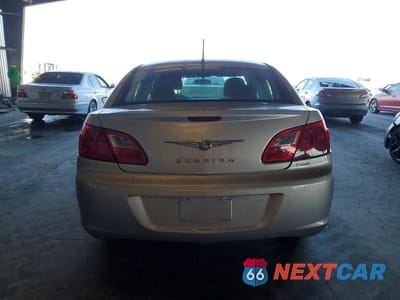 Zdjęcie 6 z 11 samochodu: 2010 CHRYSLER SEBRING TOURING VIN:1C3CC4FB1AN229560 - miniatura