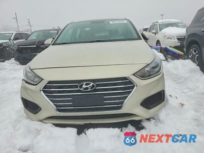Piąte zdjęcie samochodu w środku: 2020 HYUNDAI ACCENT SE VIN:3KPC24A64LE095921 - miniatura