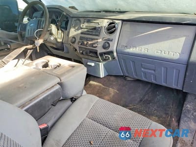 Zdjęcie 8 z 14 samochodu: 2013 FORD F350 CREW CAB VIN:1FT8X3B65DEB22525 - miniatura