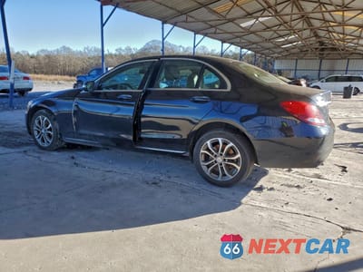 Drugie zdjęcie samochodu z przodu: 2015 MERCEDES-BENZ C 300 4MATIC VIN:55SWF4KB4FU027855 - miniatura