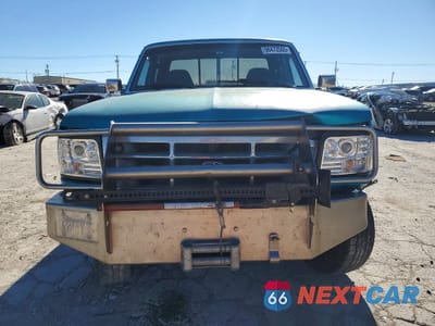 Piąte zdjęcie samochodu w środku: 1995 FORD F250 VIN:1FTHX26F7SKB40625 - miniatura