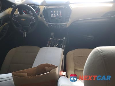 Zdjęcie 8 z 14 samochodu: 2022 CHEVROLET TRAVERSE LS VIN:1GNEVFKW7NJ153799 - miniatura
