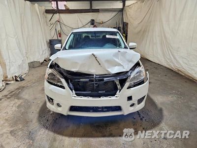 Piąte zdjęcie samochodu w środku: 2015 NISSAN SENTRA S VIN:3N1AB7AP0FY342178 - miniatura