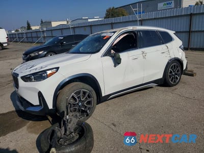 2023 BMW X1 XDRIVE28I WBX73EF03P5Y06327 - główne zdjęcie licytacji z USA - miniatura