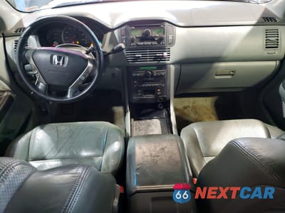 Zdjęcie 8 z 13 samochodu: 2005 HONDA PILOT EXL VIN:5FNYF18535B000896 - miniatura