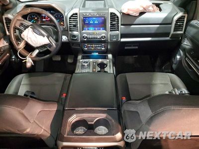 Zdjęcie 8 z 12 samochodu: 2020 FORD EXPEDITION XLT VIN:1FMJU1JT3LEA74555 - miniatura