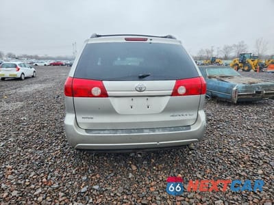 Zdjęcie 6 z 12 samochodu: 2006 TOYOTA SIENNA XLE VIN:5TDZA22C86S538426 - miniatura