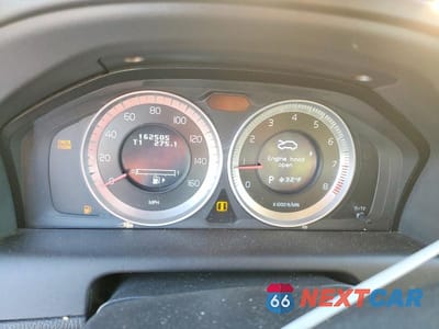 Zdjęcie 9 z 12 samochodu: 2011 VOLVO XC60 3.2 VIN:YV4952DL0B2200826 - miniatura