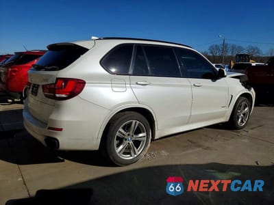 Trzecie zdjęcie samochodu z tyłu: 2014 BMW X5 XDRIVE50I VIN:5UXKR6C53E0C03336 - miniatura
