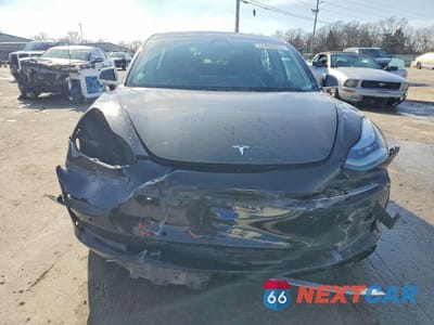 Piąte zdjęcie samochodu w środku: 2020 TESLA MODEL 3 VIN:5YJ3E1EB2LF786839 - miniatura
