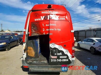 Zdjęcie 6 z 13 samochodu: 2016 MERCEDES-BENZ SPRINTER VAN VIN:WD3PE8DD1GP284696 - miniatura