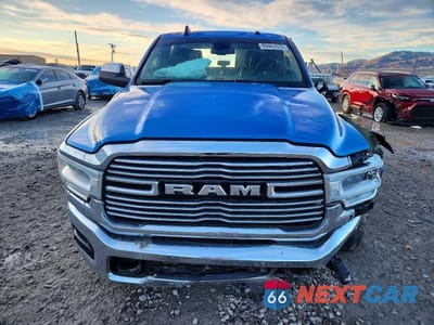 Piąte zdjęcie samochodu w środku: 2021 RAM 2500 LARAMIE VIN:3C6UR5FL3MG621277 - miniatura