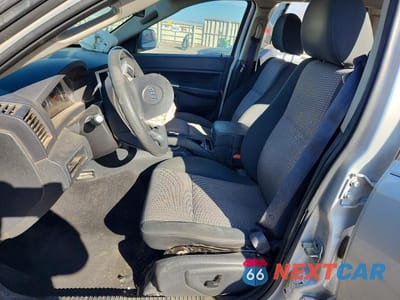 Zdjęcie 7 z 12 samochodu: 2008 JEEP GRAND CHEROKEE LAREDO VIN:1J8GR48K18C112987 - miniatura