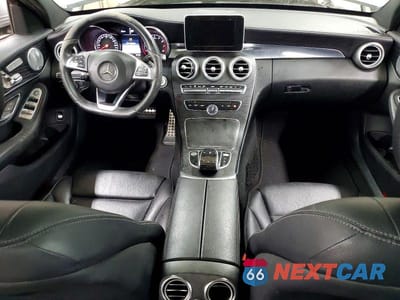 Zdjęcie 8 z 12 samochodu: 2015 MERCEDES-BENZ C 300 4MATIC VIN:55SWF4KB3FU019780 - miniatura