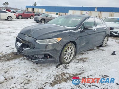 2017 FORD FUSION SE PHEV 3FA6P0PU9HR208989 - główne zdjęcie licytacji z USA - miniatura