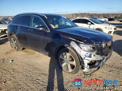 Czwarte zdjęcie samochodu z boku: 2018 MERCEDES-BENZ GLC 300 VIN:WDC0G4JB0JV097430 - miniatura