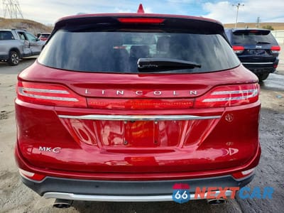 Zdjęcie 6 z 14 samochodu: 2019 LINCOLN MKC VIN:5LMCJ1D91KUL11921 - miniatura