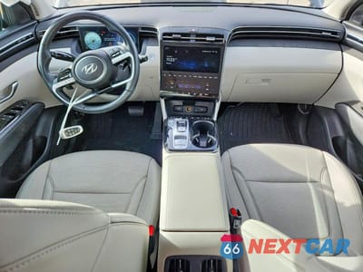 Zdjęcie 8 z 12 samochodu: 2024 HYUNDAI TUCSON LIMITED VIN:5NMJE3DEXRH389787 - miniatura