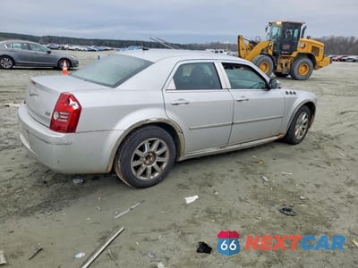 Trzecie zdjęcie samochodu z tyłu: 2008 CHRYSLER 300 TOURING VIN:2C3LA53G28H165317 - miniatura