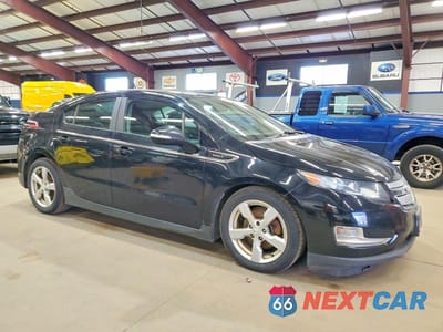 Czwarte zdjęcie samochodu z boku: 2013 CHEVROLET VOLT VIN:1G1RB6E43DU104585 - miniatura