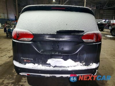 Zdjęcie 6 z 12 samochodu: 2018 CHRYSLER PACIFICA TOURING L VIN:2C4RC1BG1JR330879 - miniatura