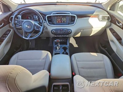 Zdjęcie 8 z 14 samochodu: 2018 KIA SORENTO LX VIN:5XYPGDA30JG381287 - miniatura