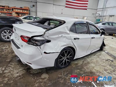 Trzecie zdjęcie samochodu z tyłu: 2023 TOYOTA CAMRY SE VIN:4T1S11BK6PU080543 - miniatura