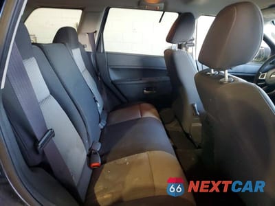 Zdjęcie 11 z 13 samochodu: 2010 JEEP GRAND CHEROKEE LAREDO VIN:1J4PR4GK3AC104530 - miniatura