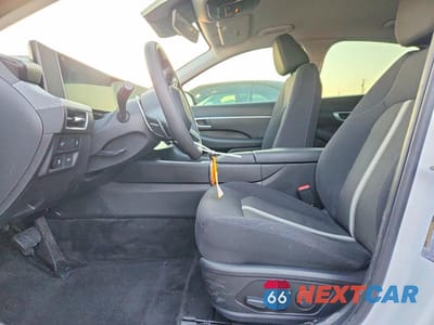 Zdjęcie 7 z 12 samochodu: 2025 HYUNDAI SONATA SEL VIN:KMHL64JA6SA466339 - miniatura