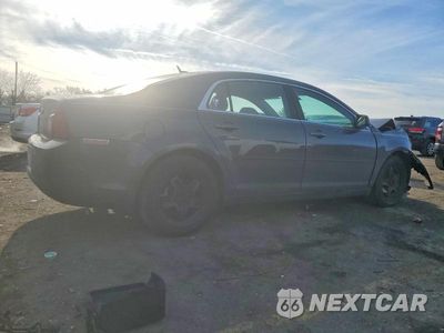 Trzecie zdjęcie samochodu z tyłu: 2010 CHEVROLET MALIBU LS VIN:1G1ZB5EB1AF256292 - miniatura