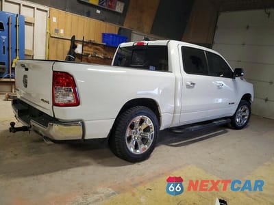 Trzecie zdjęcie samochodu z tyłu: 2020 RAM 1500 BIG HORN/LONE STAR VIN:1C6SRFFT2LN166456 - miniatura