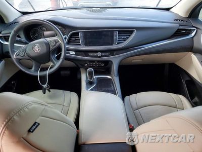 Zdjęcie 8 z 12 samochodu: 2020 BUICK ENCLAVE ESSENCE VIN:5GAERBKW6LJ132995 - miniatura