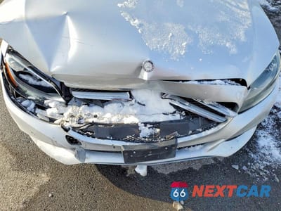 Zdjęcie 11 z 12 samochodu: 2017 MERCEDES-BENZ C 300 4MATIC VIN:55SWF4KBXHU206839 - miniatura