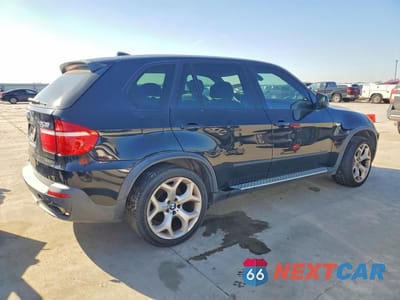 Trzecie zdjęcie samochodu z tyłu: 2010 BMW X5 XDRIVE48I VIN:5UXFE8C56AL310413 - miniatura