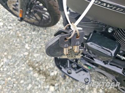 Zdjęcie 8 z 9 samochodu: 2018 HARLEY-DAVIDSON FLHRXS VIN:1HD1KVC16JB641805 - miniatura