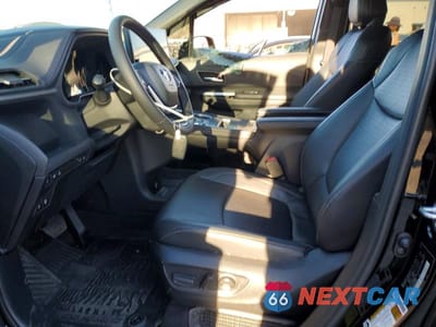 Zdjęcie 7 z 12 samochodu: 2025 TOYOTA SIENNA WOODLAND EDITION VIN:5TDCSKFC7SS200135 - miniatura