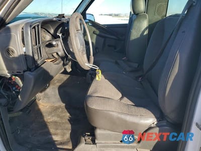 Zdjęcie 7 z 12 samochodu: 2005 CHEVROLET SILVERADO C2500 HEAVY DUTY VIN:1GCHC24U85E275306 - miniatura