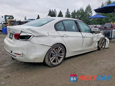 Trzecie zdjęcie samochodu z tyłu: 2018 BMW 340 XI VIN:WBA8B7G58JNV10931 - miniatura