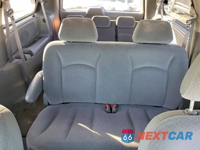 Zdjęcie 10 z 13 samochodu: 2006 DODGE GRAND CARAVAN SE VIN:1D4GP24E56B650017 - miniatura