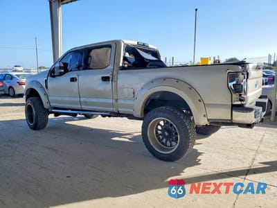Drugie zdjęcie samochodu z przodu: 2017 FORD F250 SUPER DUTY VIN:1FT7W2BT1HEB13289 - miniatura