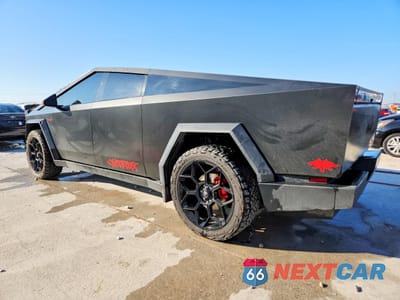 Drugie zdjęcie samochodu z przodu: 2024 TESLA CYBERTRUCK VIN:7G2CEHEE3RA026196 - miniatura