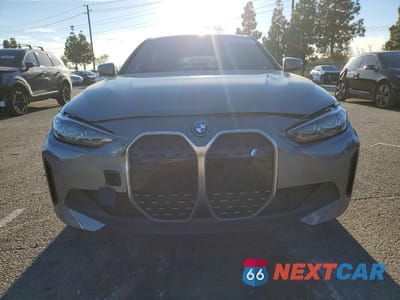 Piąte zdjęcie samochodu w środku: 2022 BMW I4 EDRIVE 40 VIN:WBY73AW01NFN12744 - miniatura