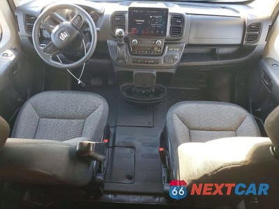 Zdjęcie 8 z 13 samochodu: 2022 RAM PROMASTER 2500 2500 HIGH VIN:3C6LRVCG3NE110250 - miniatura