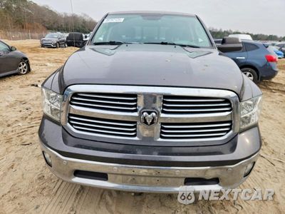 Piąte zdjęcie samochodu w środku: 2017 RAM 1500 SLT VIN:1C6RR7LT5HS530130 - miniatura