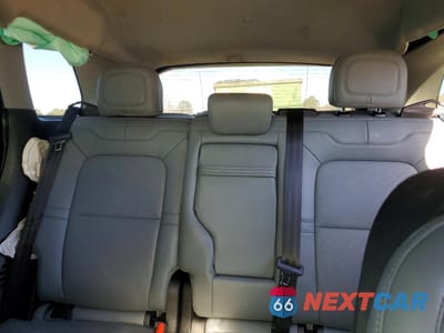 Zdjęcie 10 z 14 samochodu: 2022 LINCOLN TOWNHOUSE CORSAIR VIN:5LMCJ1D91NUL12314 - miniatura