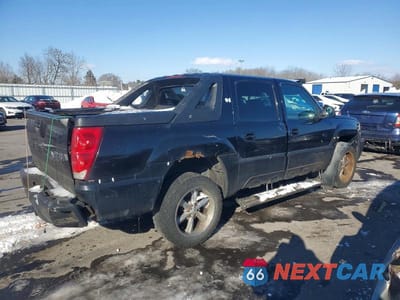 Trzecie zdjęcie samochodu z tyłu: 2002 CHEVROLET AVALANCHE K1500 VIN:3GNEK13T32G281728 - miniatura