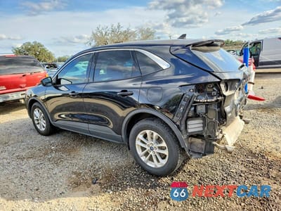 Drugie zdjęcie samochodu z przodu: 2020 FORD ESCAPE SE VIN:1FMCU9G65LUB24841 - miniatura